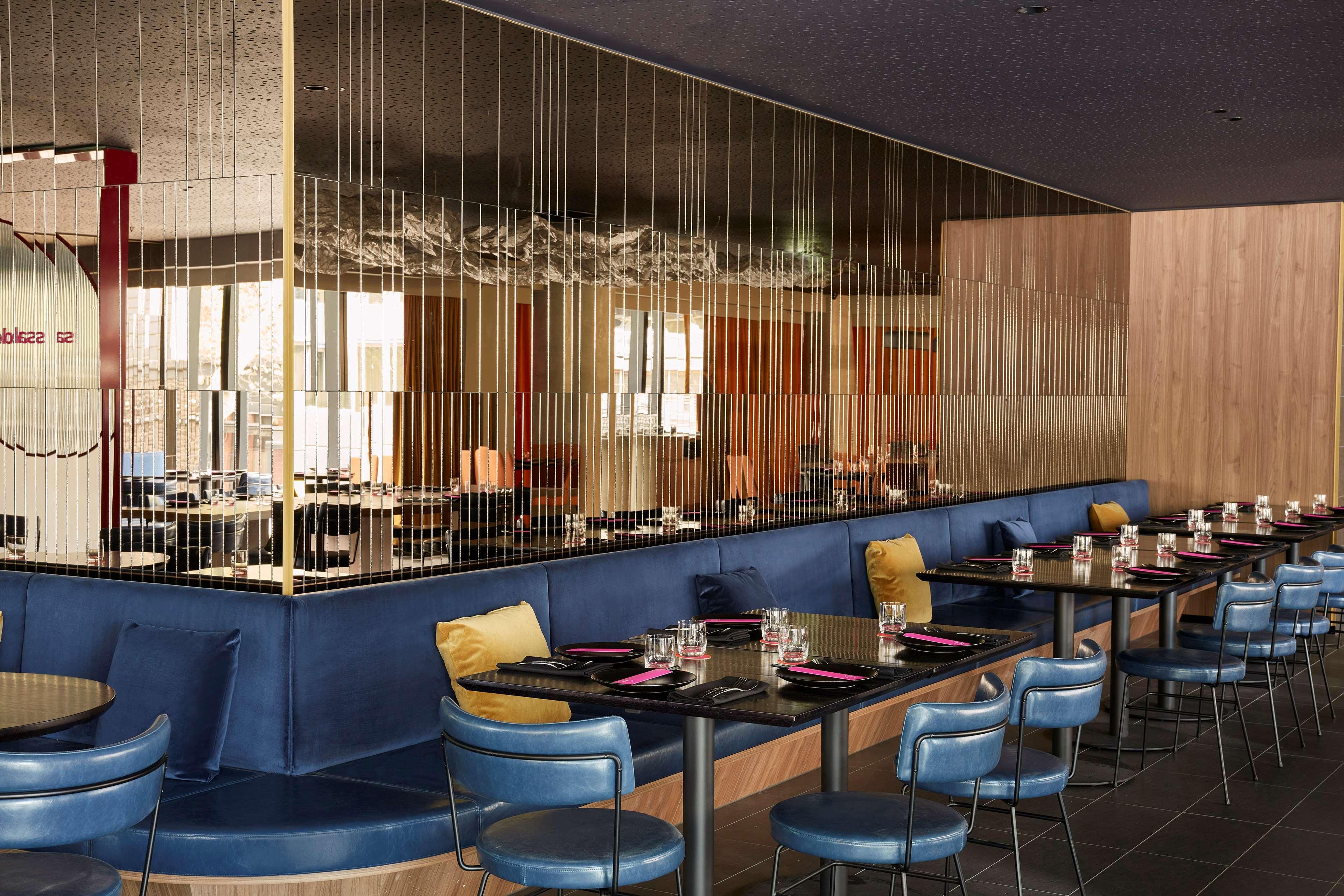 Quincy Hotel Мелбърн Екстериор снимка